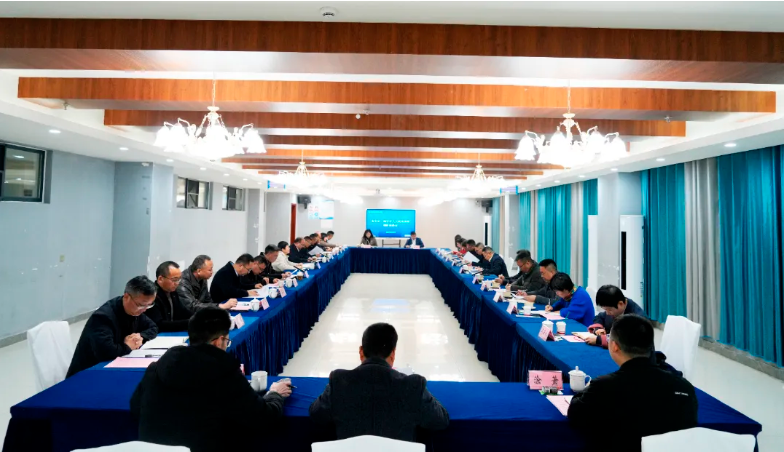 阆中市人大常委会主任刘祎一行来我校考察调研