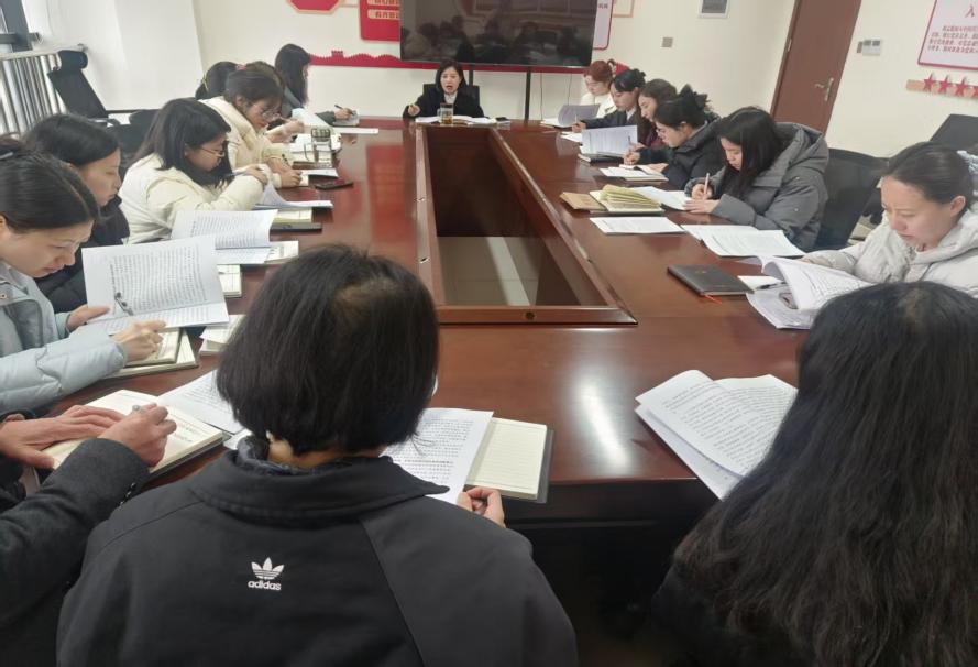 马克思主义学院开展全国两会精神融入思政课教学研讨活动